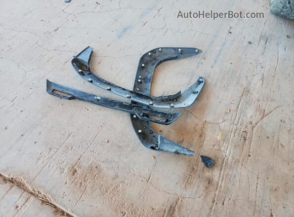 3TMLB5JN9RM051988 2024 TOYOTA TACOMA Black Vista del compartimento del motor