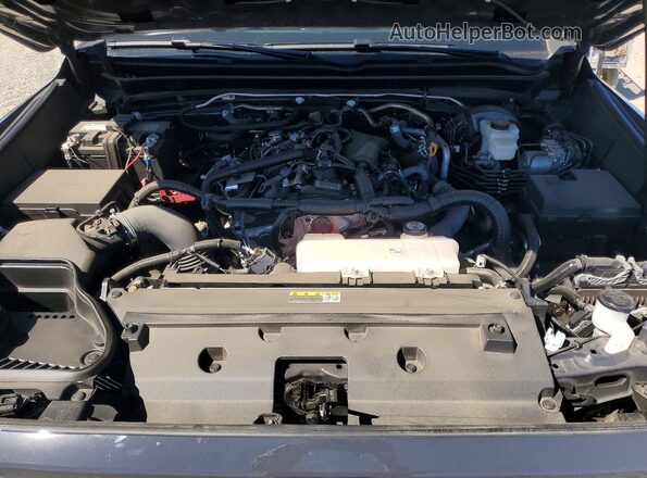 3TMLB5JN9SM144807 2025 TOYOTA TACOMA Gray Rear interior view