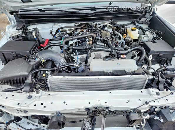 3TMLB5JN9SM189407 2025 TOYOTA TACOMA White Սալոնի հետևի տեսք