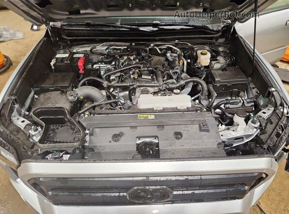 3TMLB5JNXTM222755 2026 TOYOTA TACOMA Silver Սալոնի հետևի տեսք