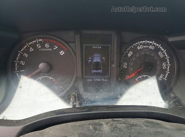 3TYAX5GN3MT031362 2021 TOYOTA TACOMA Gray Սարքավորումների վահանակի տեսք