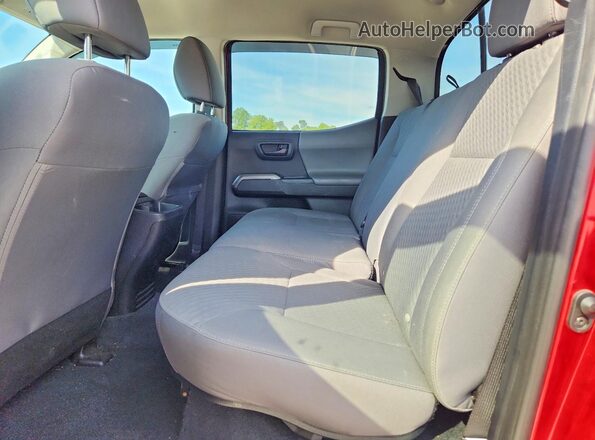 3TYCZ5AN2MT052991 2021 TOYOTA TACOMA Red Widok tylnych siedzeń
