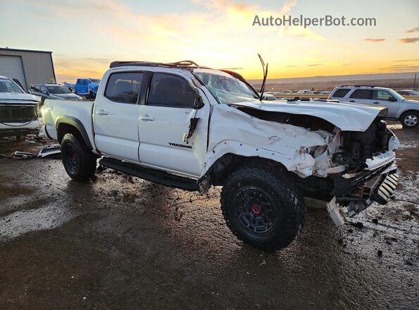 3TYCZ5AN7NT097796 2022 TOYOTA TACOMA White Передня права чверть