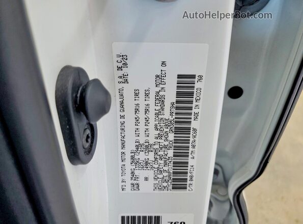 3TYCZ5ANXPT177435 2023 TOYOTA TACOMA White Widok komory silnika