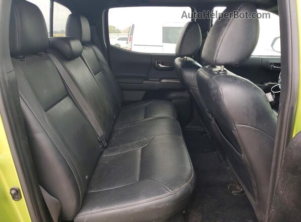 3TYDZ5BN3PT027329 2023 TOYOTA TACOMA Green Հետևի նստատեղերի տեսք
