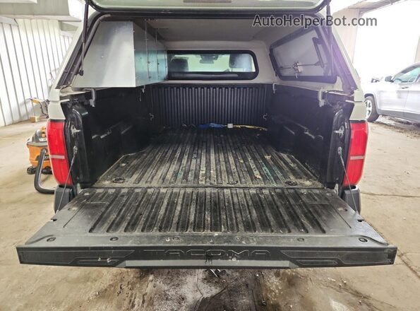 3TYJDAHN2RT006394 2024 TOYOTA TACOMA White 
