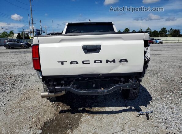 3TYJDAHN2ST021709 2025 TOYOTA TACOMA White Вид ззаду