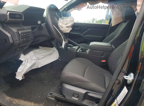 3TYKD5HN3ST039082 2025 TOYOTA TACOMA Black Front interior view