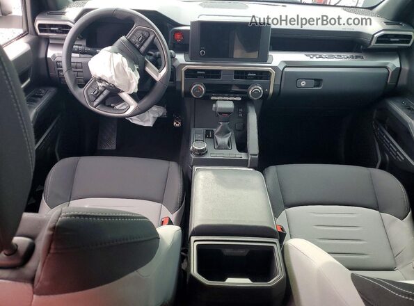 3TYLB5JN0TT118618 2026 TOYOTA TACOMA Белый Вид панели приборов