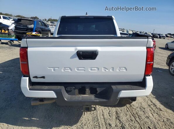 3TYLB5JN5ST073304 2025 TOYOTA TACOMA White Հետևի տեսք