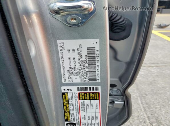 3TYLC5LN3ST028744 2025 TOYOTA TACOMA Silver VIN კოდის სტიკერის ხედი