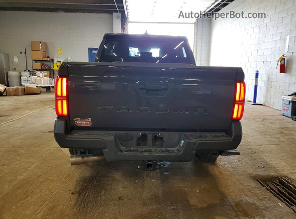 3TYLD5KN4ST016990 2025 TOYOTA TACOMA Gray Вид ззаду