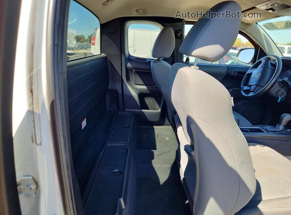 3TYRX5GN8MT023843 2021 TOYOTA TACOMA Белый Вид задних сидений