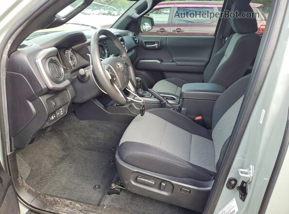 3TYSZ5AN1NT093481 2022 TOYOTA TACOMA Зеленый Вид салона спереди