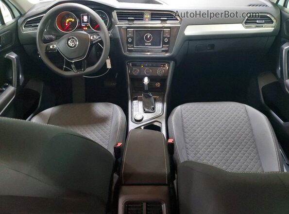 3VV0B7AX0MM037276 2021 VOLKSWAGEN TIGUAN White წინა პანელის ხედი