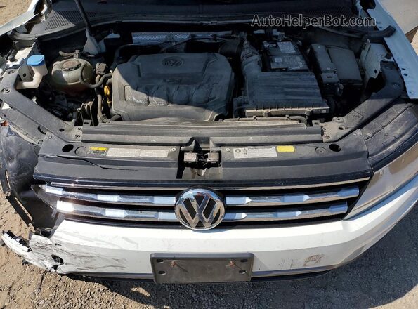 3VV0B7AX4KM022695 2019 VOLKSWAGEN TIGUAN White Շարժիչի բաժամունքի տեսք