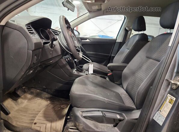 3VV0B7AX4MM097612 2021 VOLKSWAGEN TIGUAN Серый Вид салона спереди