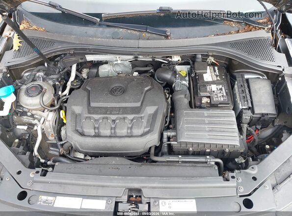 3VV0B7AX6JM124658 2018 VOLKSWAGEN TIGUAN Gray Вид ззаду