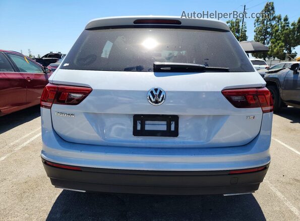 3VV1B7AX0JM208236 2018 VOLKSWAGEN TIGUAN Белый Вид сзади