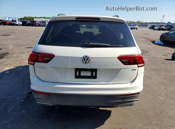 3VV1B7AX1JM082775 2018 VOLKSWAGEN TIGUAN Белый Вид сзади