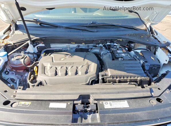 3VV1B7AX1JM082775 2018 VOLKSWAGEN TIGUAN Белый Вид подкапотного пространства