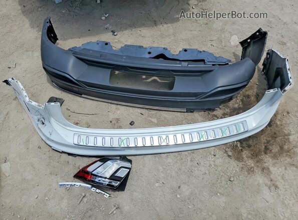 3VV1B7AX8NM130780 2022 VOLKSWAGEN TIGUAN White VIN sticker view