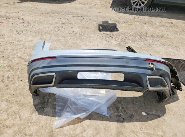 3VV1B7AXXJM013583 2018 VOLKSWAGEN TIGUAN Silver Vista de la etiqueta del VIN