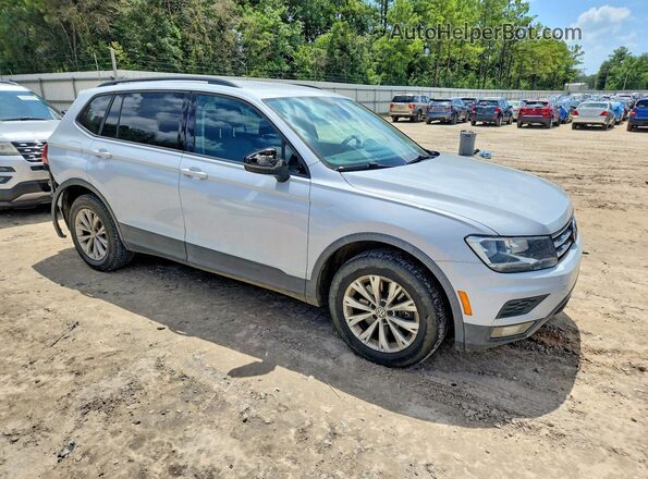 3VV1B7AXXJM013583 2018 VOLKSWAGEN TIGUAN Silver Delantero derecho