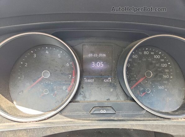 3VV1B7AXXJM013583 2018 VOLKSWAGEN TIGUAN Silver Vista del cuadro de instrumentos