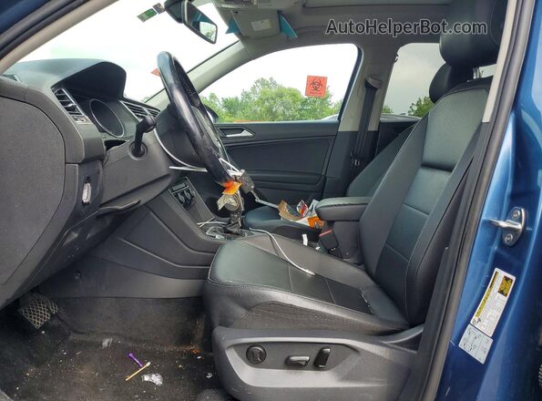 3VV2B7AX1KM140275 2019 VOLKSWAGEN TIGUAN Blue Vista interior delantera