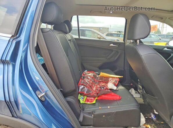 3VV2B7AX1KM140275 2019 VOLKSWAGEN TIGUAN Blue Vista interior trasera