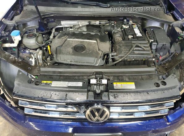 3VV2B7AX1MM003226 2021 VOLKSWAGEN TIGUAN Blue Vista del compartimento del motor