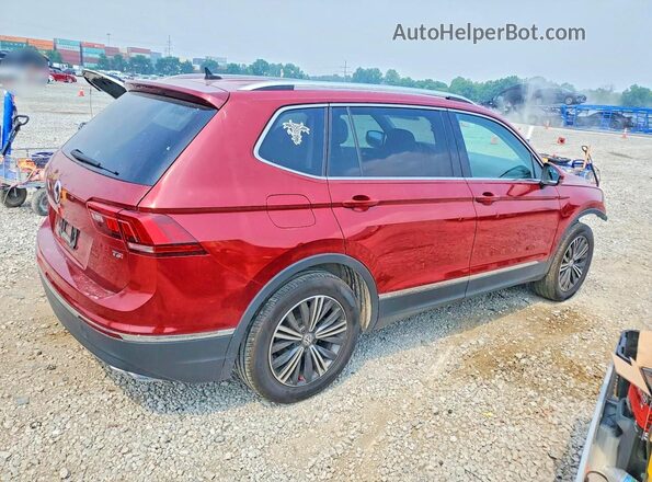 3VV2B7AX2JM160534 2018 VOLKSWAGEN TIGUAN Red Rear right