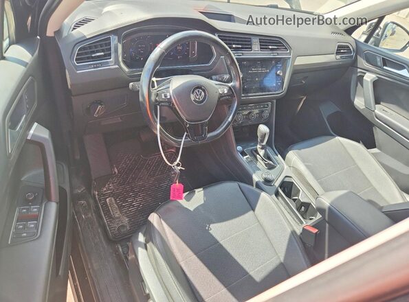 3VV2B7AX3KM118875 2019 VOLKSWAGEN TIGUAN Black Առջևի վահանակի տեսք
