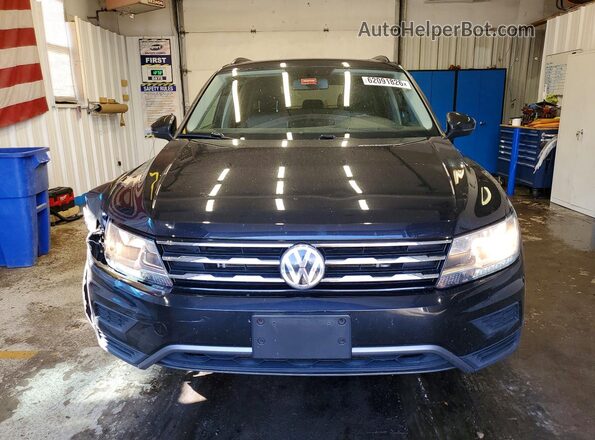 3VV2B7AX5JM067992 2018 VOLKSWAGEN TIGUAN Черный Вид спереди