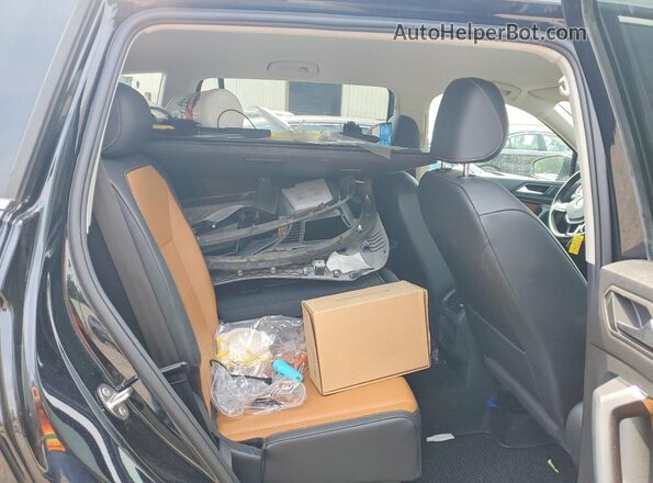 3VV2B7AX5KM070344 2019 VOLKSWAGEN TIGUAN Black Вид задньої частини салону