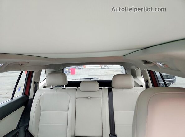 3VV2B7AX6JM014444 2018 VOLKSWAGEN TIGUAN Красный Вид задних сидений