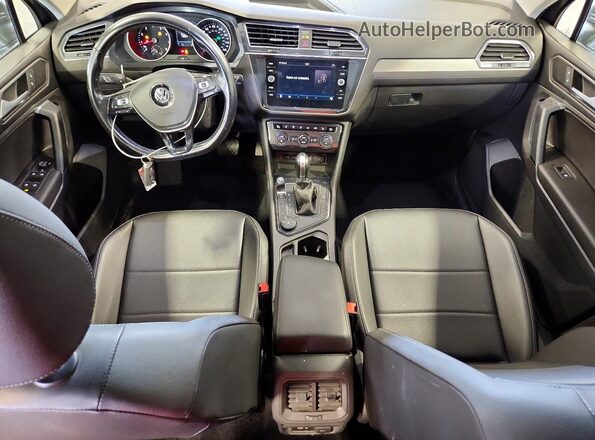 3VV2B7AX7KM198293 2019 VOLKSWAGEN TIGUAN Gray Dashboard view