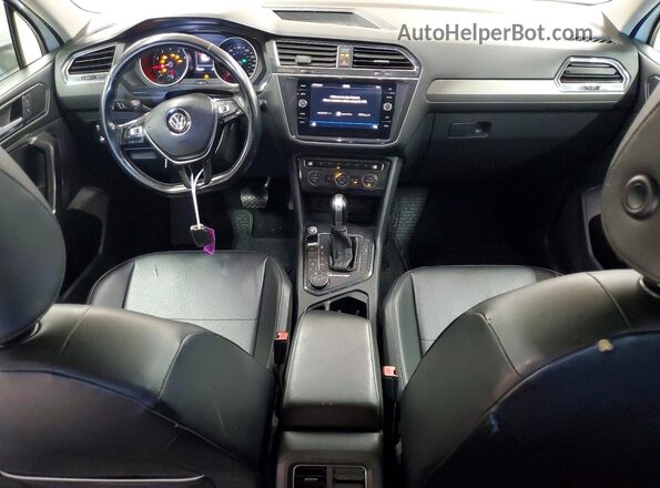 3VV2B7AX8JM185907 2018 VOLKSWAGEN TIGUAN Белый Вид панели приборов