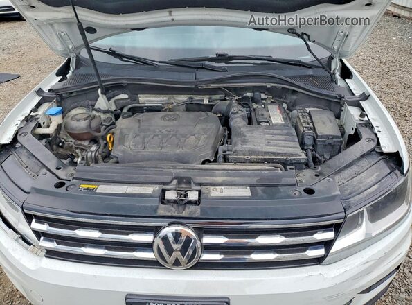 3VV2B7AX8KM065543 2019 VOLKSWAGEN TIGUAN White Widok komory silnika