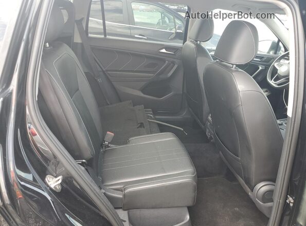 3VV2B7AX8NM028075 2022 VOLKSWAGEN TIGUAN Черный Вид задних сидений