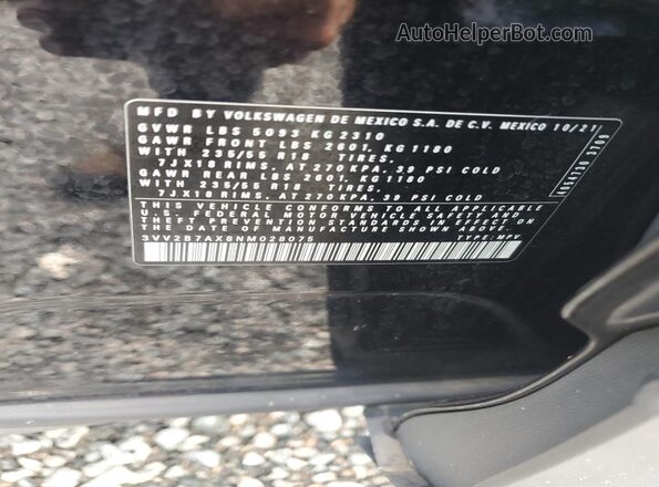 3VV2B7AX8NM028075 2022 VOLKSWAGEN TIGUAN Черный Вид подкапотного пространства