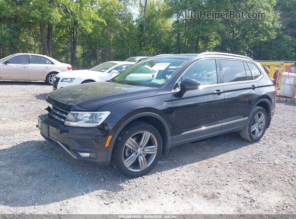 3VV2B7AX9LM078772 2020 VOLKSWAGEN TIGUAN Black Առջևի ձախ երեք քառորդ տեսարան