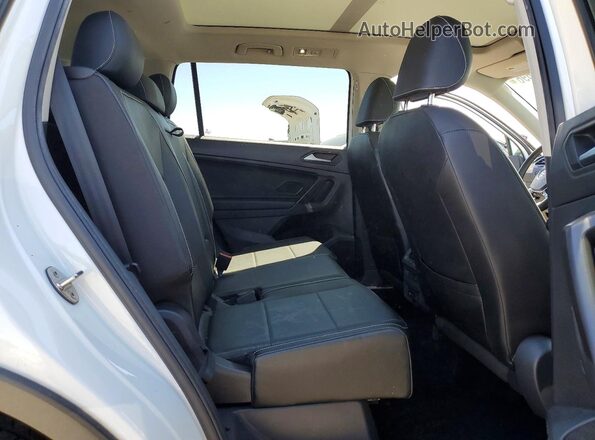 3VV2B7AXXMM080578 2021 VOLKSWAGEN TIGUAN White Սալոնի հետևի տեսք