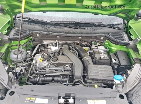 3VV2C7B20SM087584 2025 VOLKSWAGEN TAOS Зеленый Вид подкапотного пространства