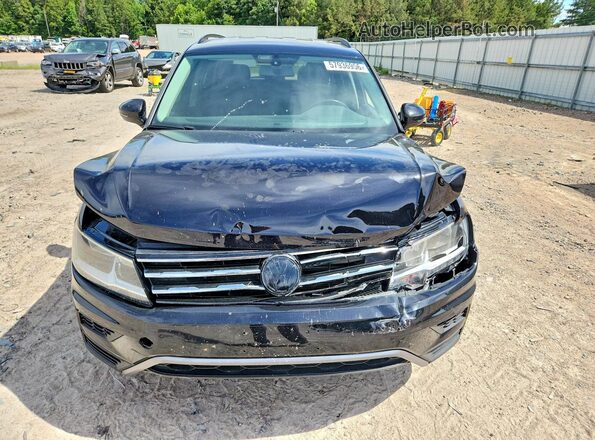 3VV3B7AX0JM049498 2018 VOLKSWAGEN TIGUAN Черный Вид спереди