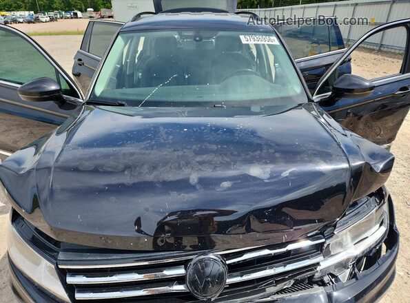 3VV3B7AX0JM049498 2018 VOLKSWAGEN TIGUAN Черный Вид подкапотного пространства