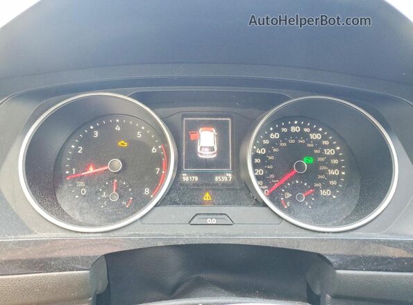 3VV3B7AX1JM083854 2018 VOLKSWAGEN TIGUAN Черный Вид щитка приборов