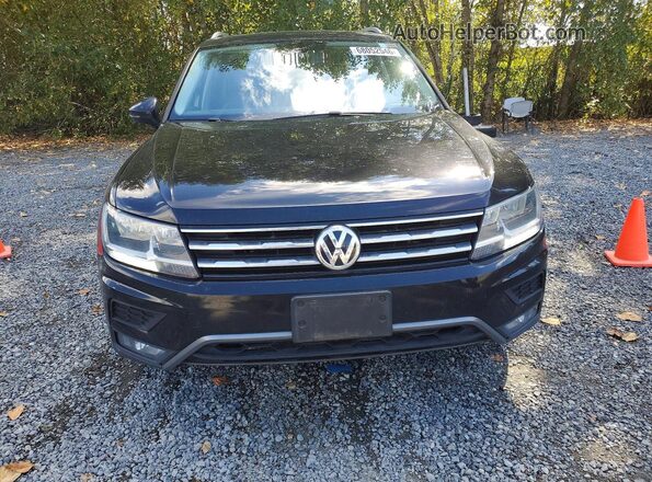 3VV3B7AX1JM083854 2018 VOLKSWAGEN TIGUAN Черный Вид спереди