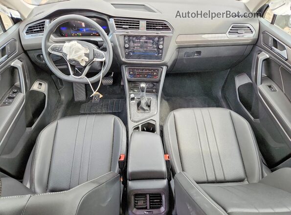 3VV3B7AX1PM084480 2023 VOLKSWAGEN TIGUAN Gray Вид панелі приладів